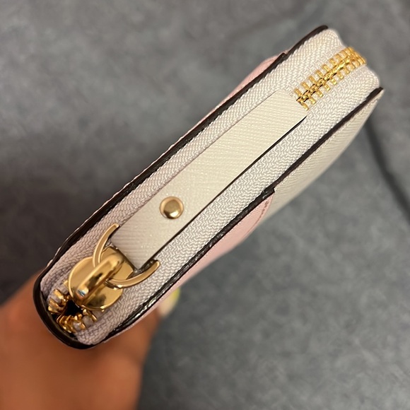 Kate Spade Wallet - Picture 3 of 6